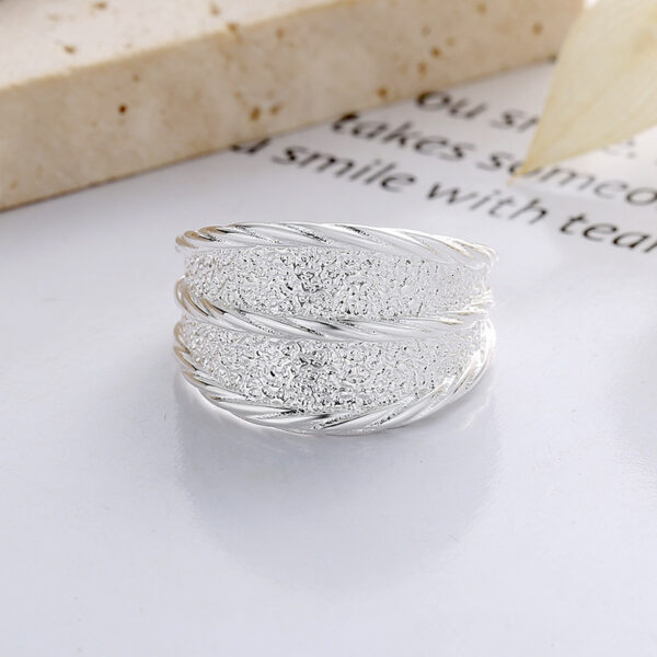 6d7cb5b3-bc07-4dd5-ae7e-6ca61d62877a.jpg S925 Sterling Silver Simple Minimalist Concave-convex Texture Ring